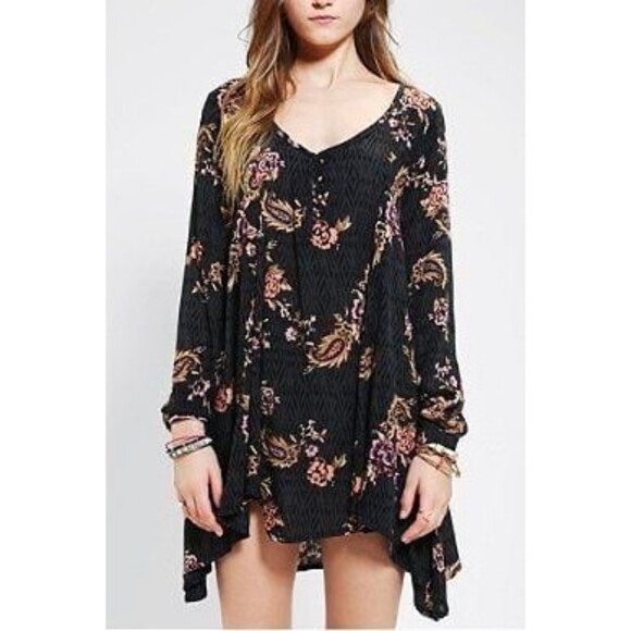 Tallow mini dress - Picture 1 of 10